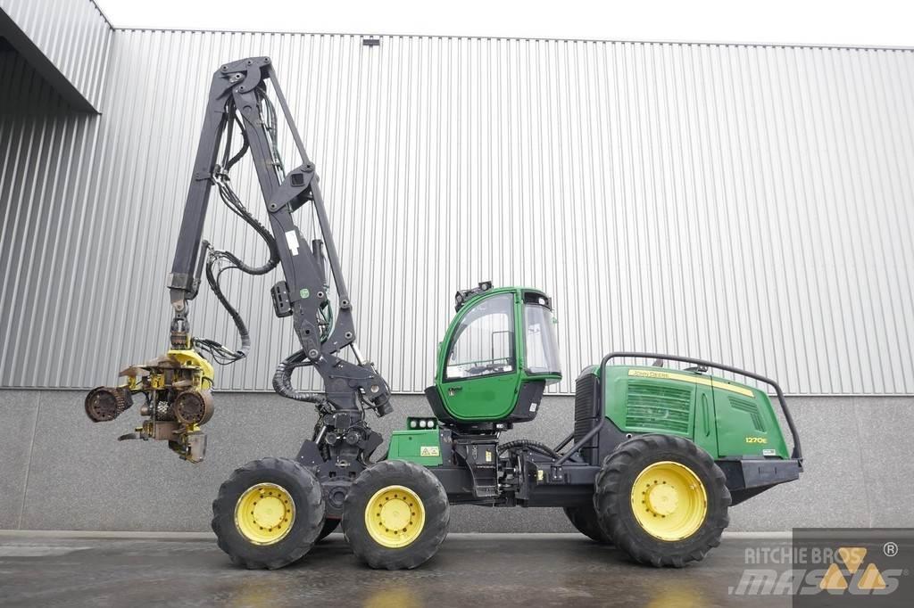 John Deere 1270E Skördare