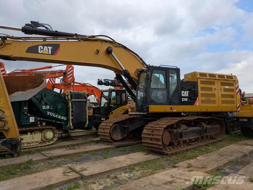 CAT 374F Bandgrävare