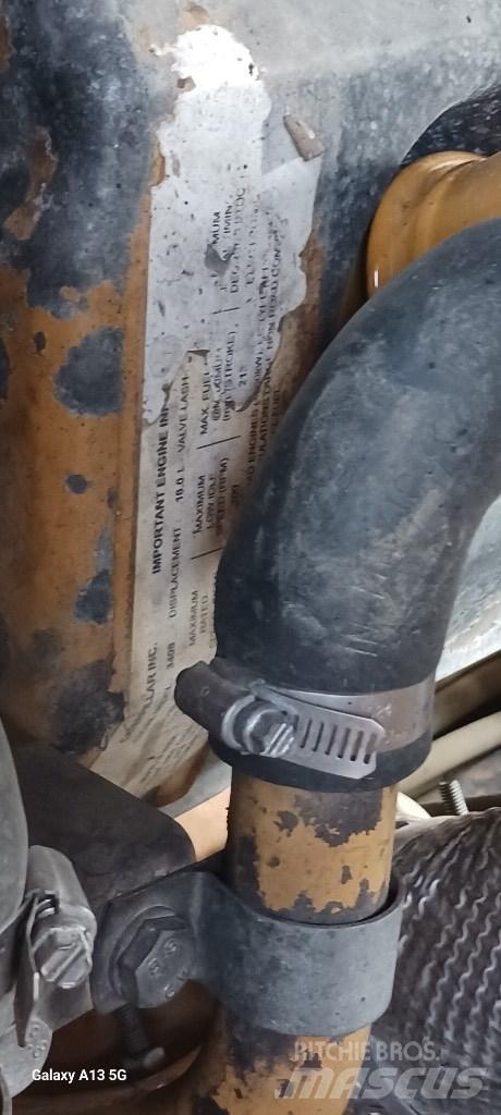 CAT 631 G Schaktvagnar