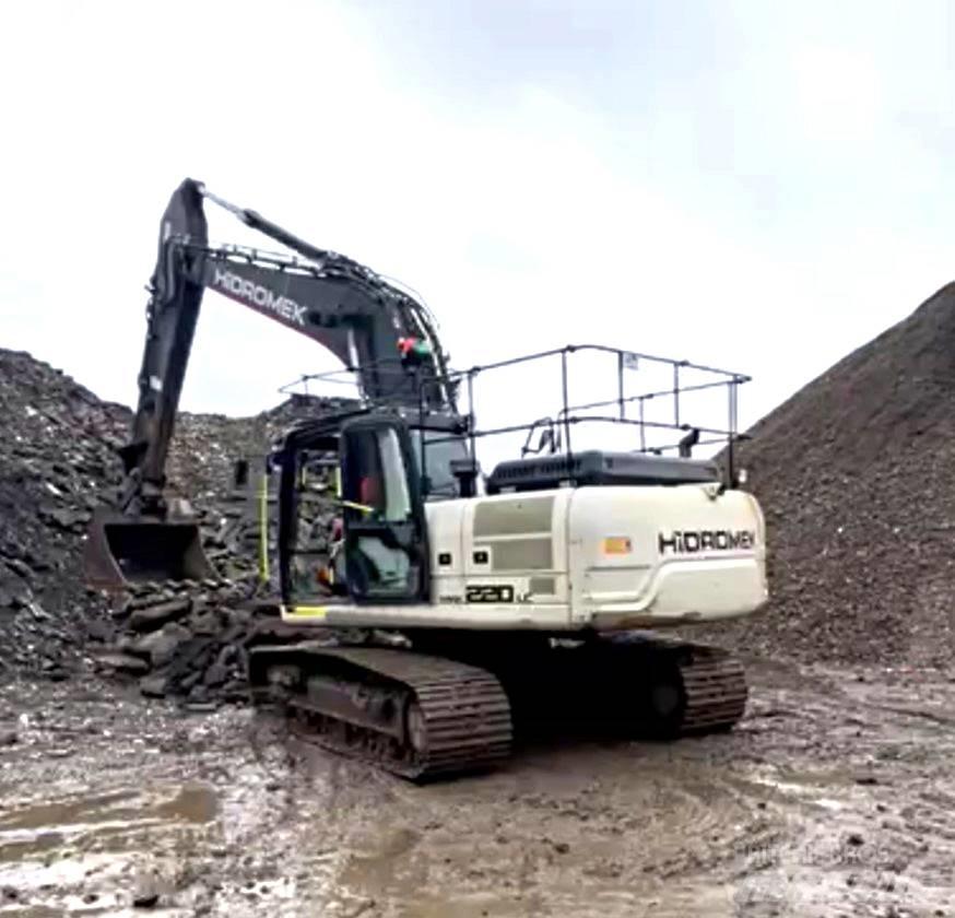 Hidromek HMK 220 LC Bandgrävare