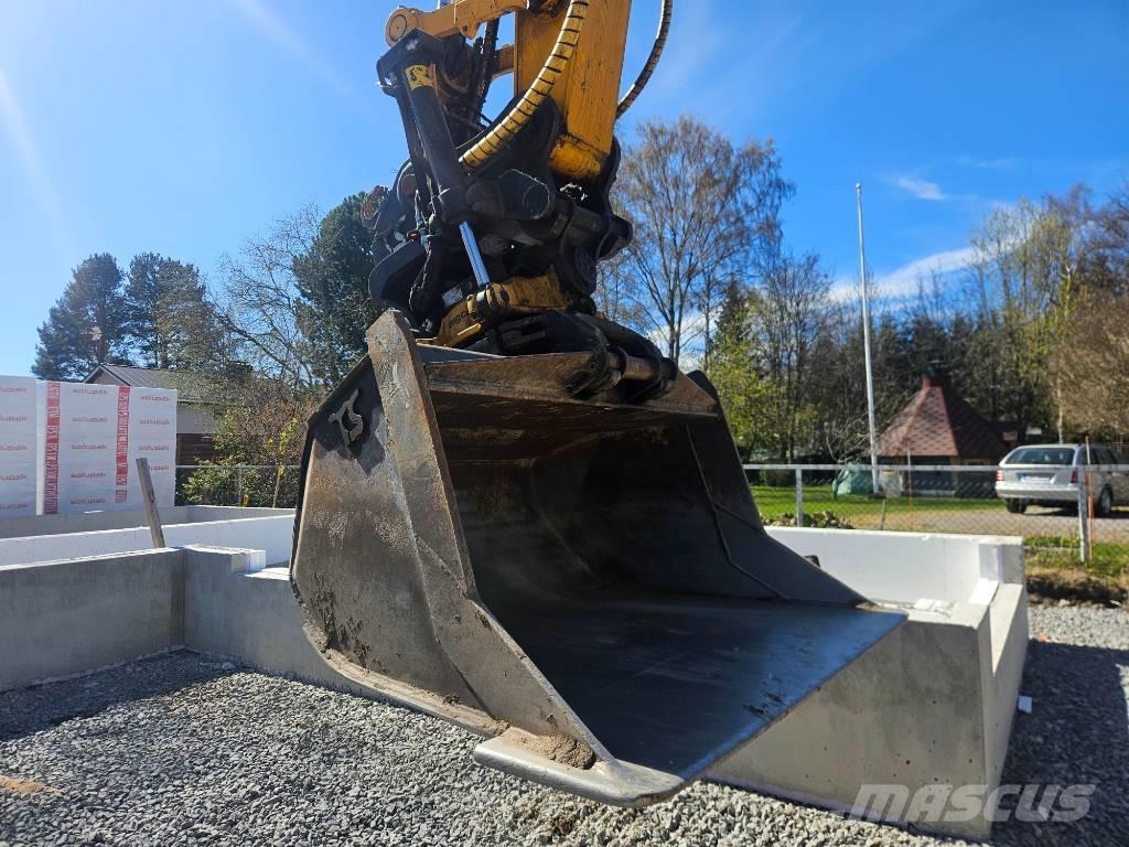 JCB 245 XLR Bandgrävare