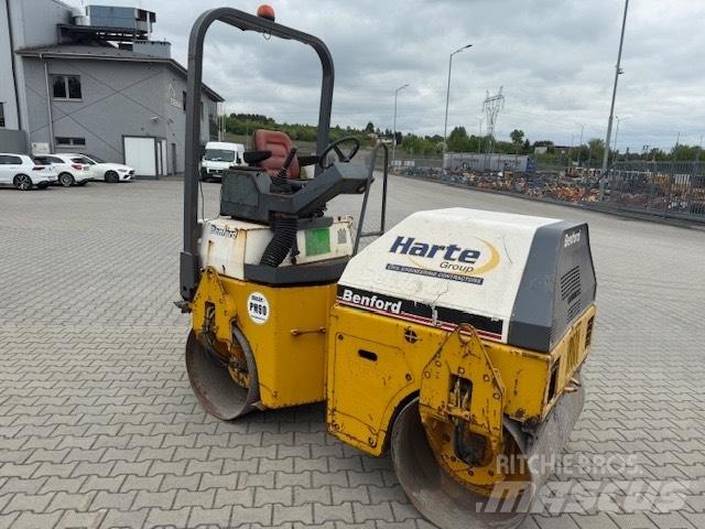 Benford TVH 1200 Tvåvalsvältar