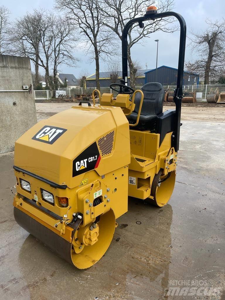 CAT CB 1.7 Tvåvalsvältar