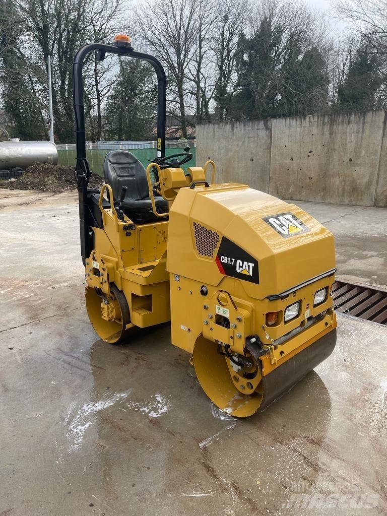 CAT CB 1.7 Tvåvalsvältar
