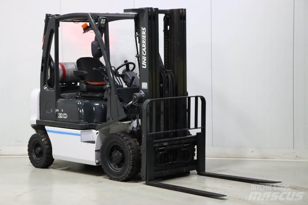 Nissan U1D2A20LQ Gasolmotviktstruckar