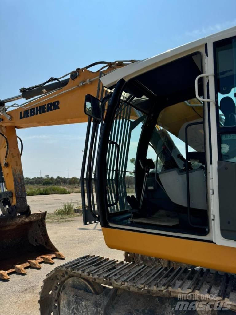 Liebherr 926 Bandgrävare