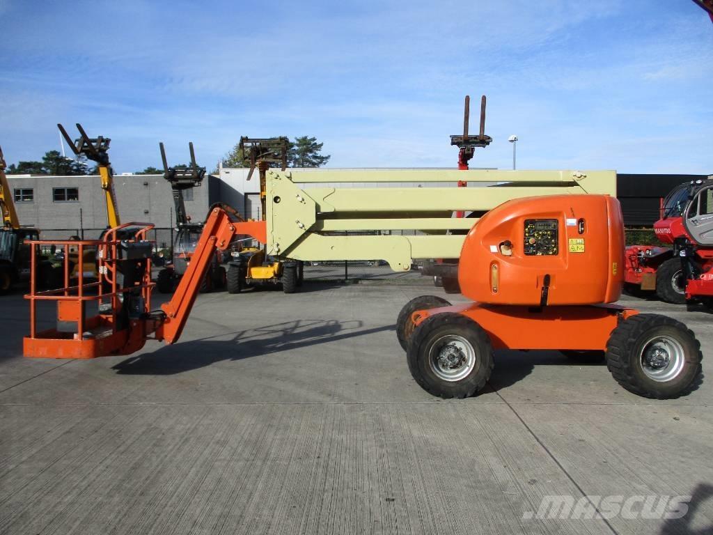 JLG 450 AJ (747) Bomliftar