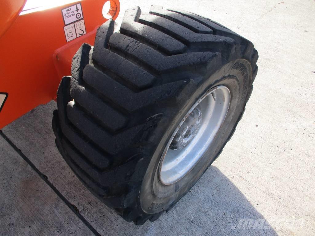 JLG 450 AJ (747) Bomliftar