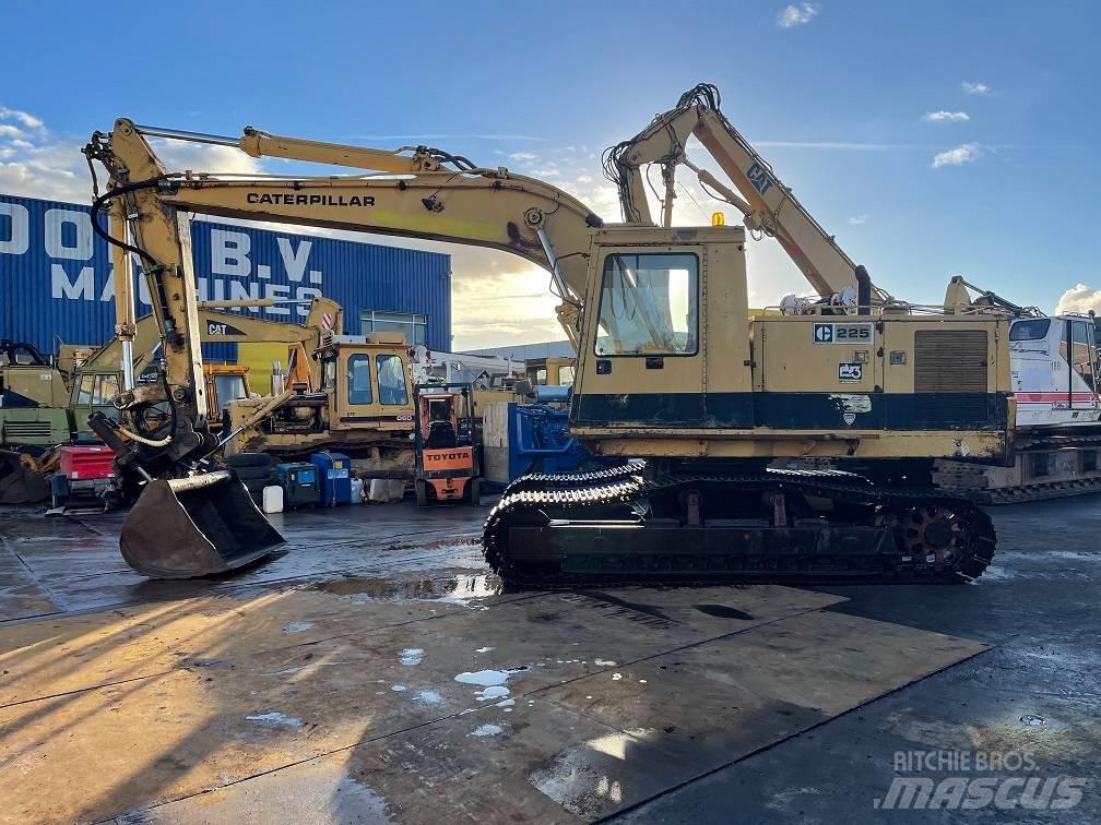 CAT 225 Bandgrävare
