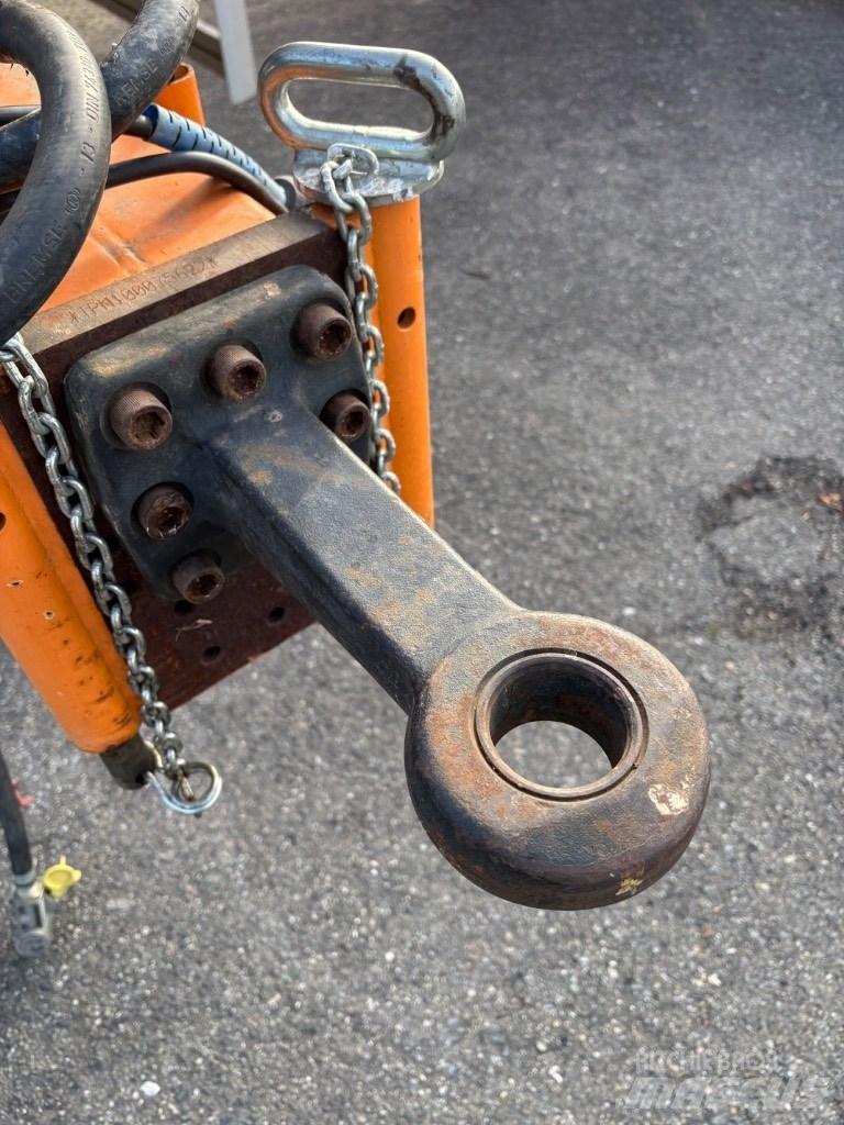 Doppstadt AK 230 Avfallsförstörare