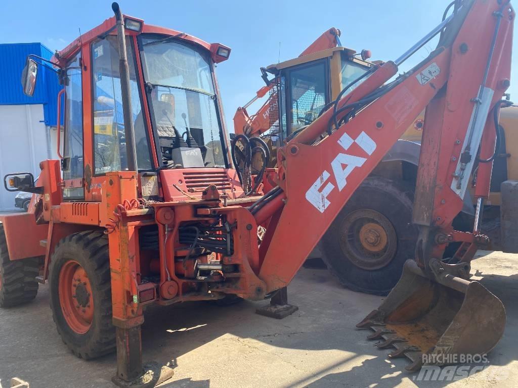 Fai KOMATSU 595s Grävlastare