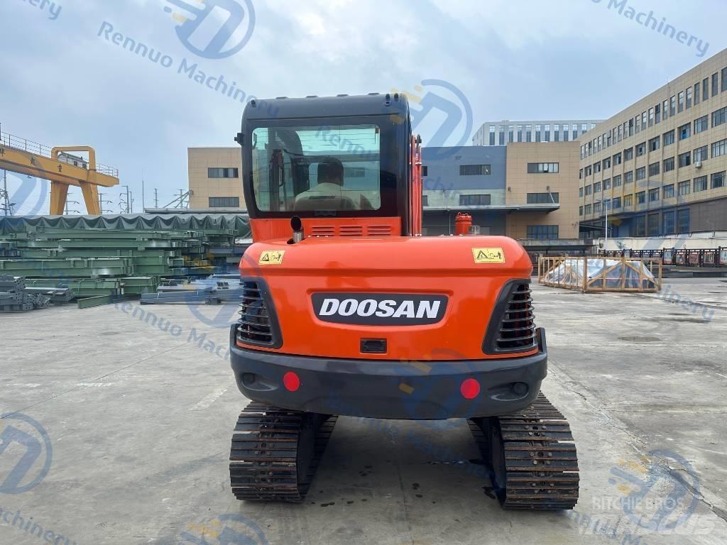 Doosan DX 60 Minigrävare < 7t