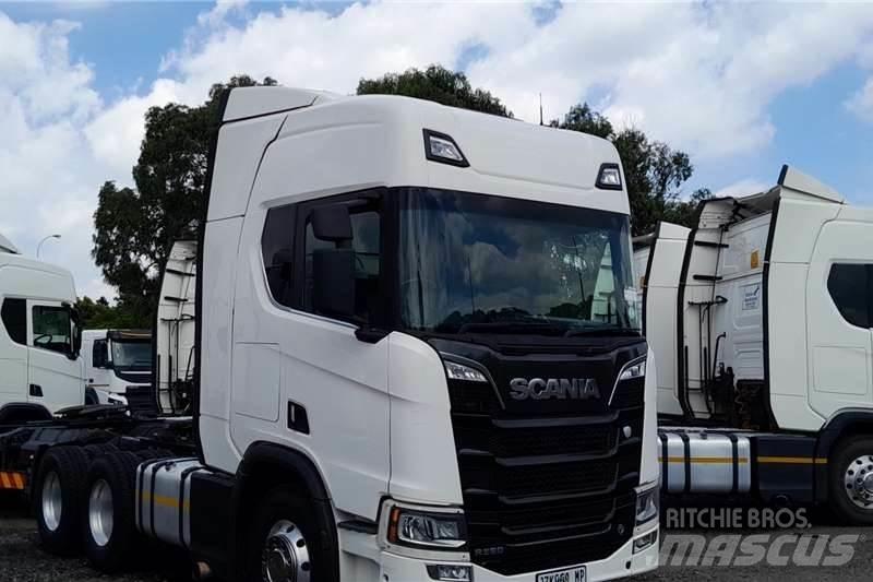 Scania R560 Övriga bilar