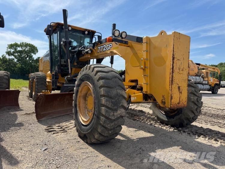 DEERE 772GP Väghyvlar