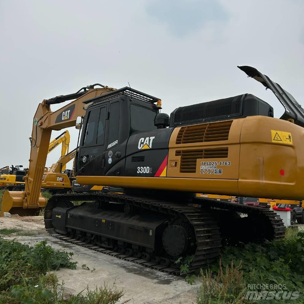 CAT 330D2 Bandgrävare