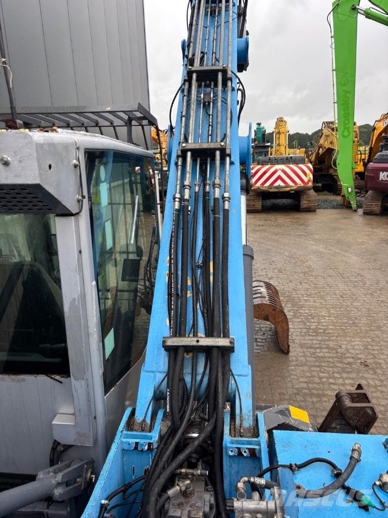 Fuchs MHL 320 D Avfalls / industri hantering