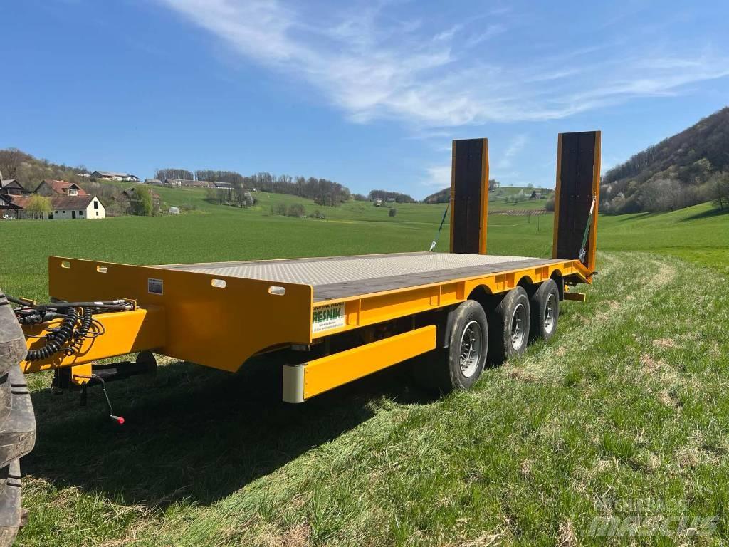 Schmitz AWF 24 Maskintransporter