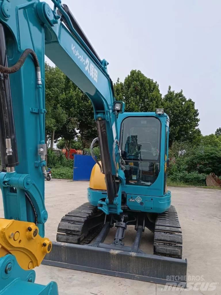 Kubota 155 Bandgrävare