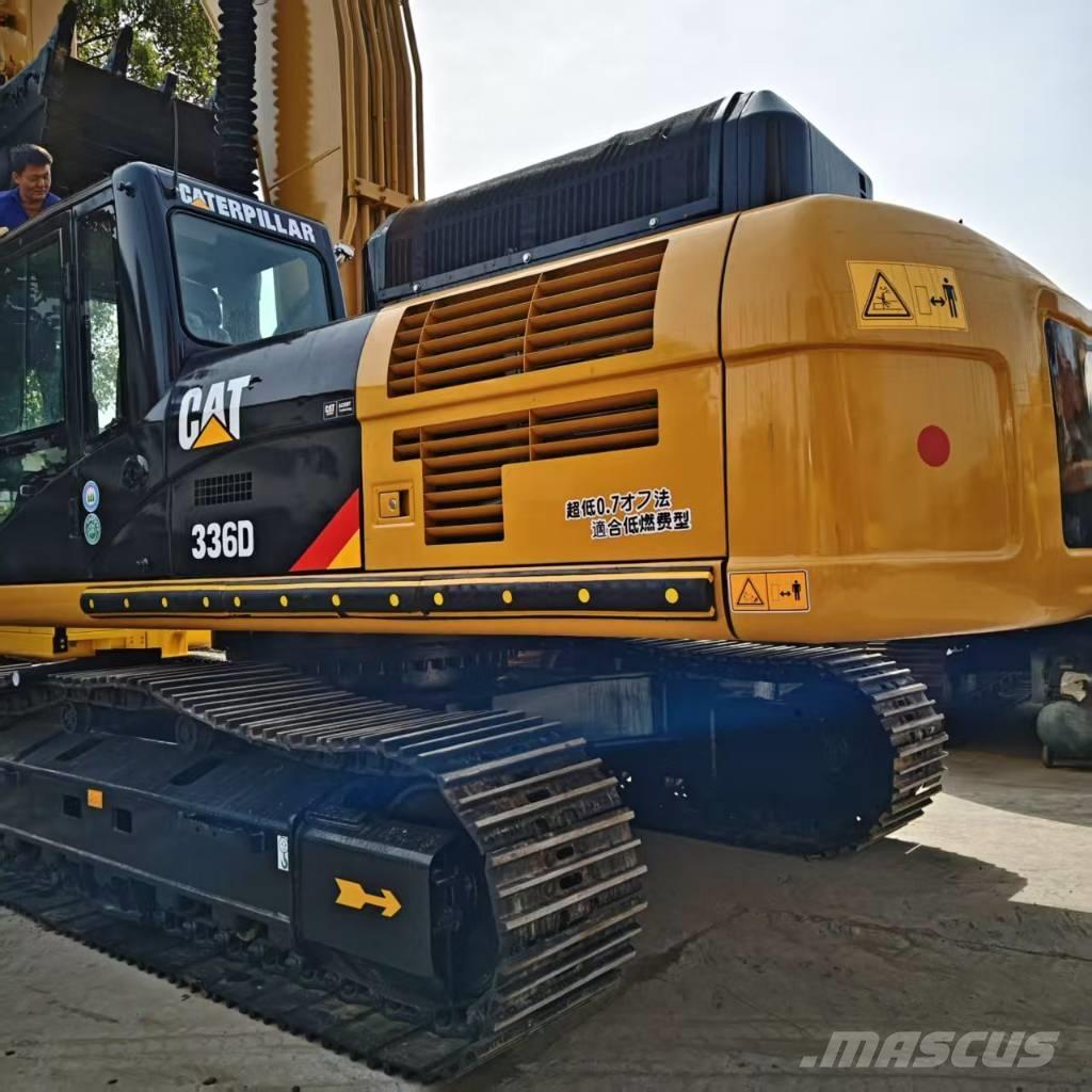 CAT 336 D Bandgrävare