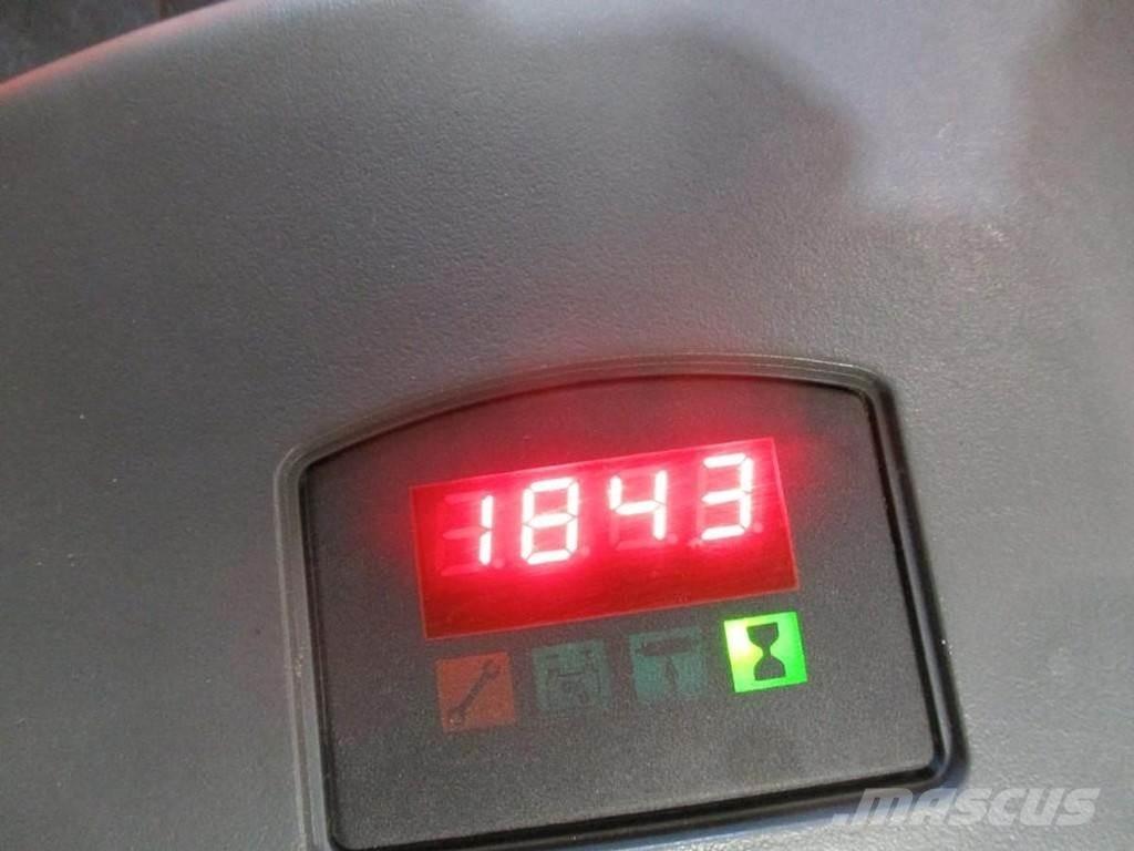 BT SPE120 XRD Låglyftare med plattform