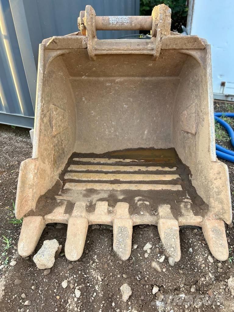 Volvo EC 290 B LC Bandgrävare