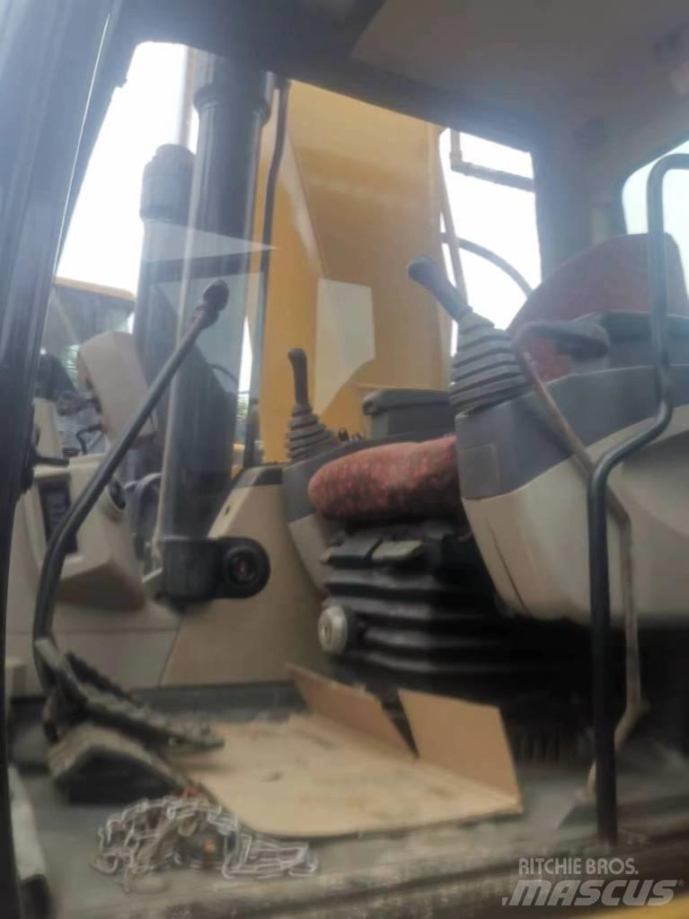 CAT 325 DL Bandgrävare