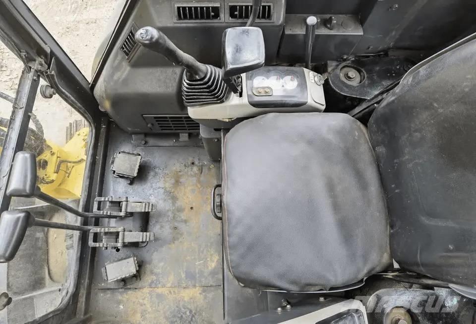 Komatsu PC35 Minigrävare < 7t