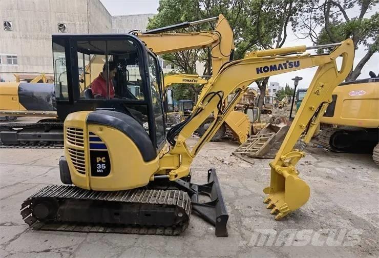Komatsu PC35 Minigrävare < 7t