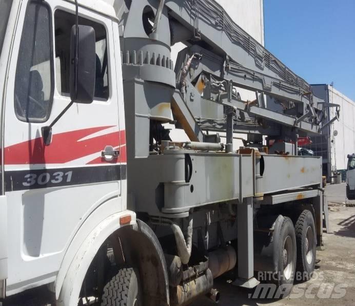 Putzmeister 36M-4R Lastbilar med betongpump