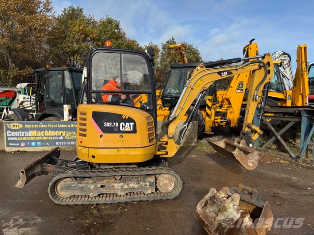 CAT 302.2 D Minigrävare < 7t