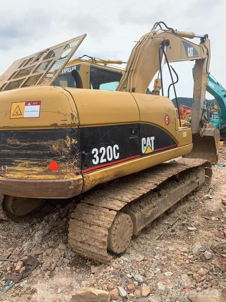 CAT 320 C Bandgrävare