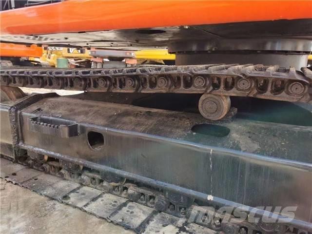 Hitachi EX 120 Bandgrävare