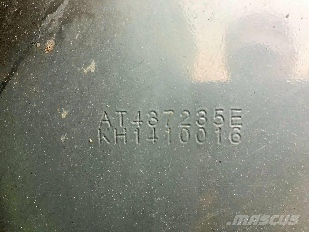 John Deere 903M Fällare-läggare