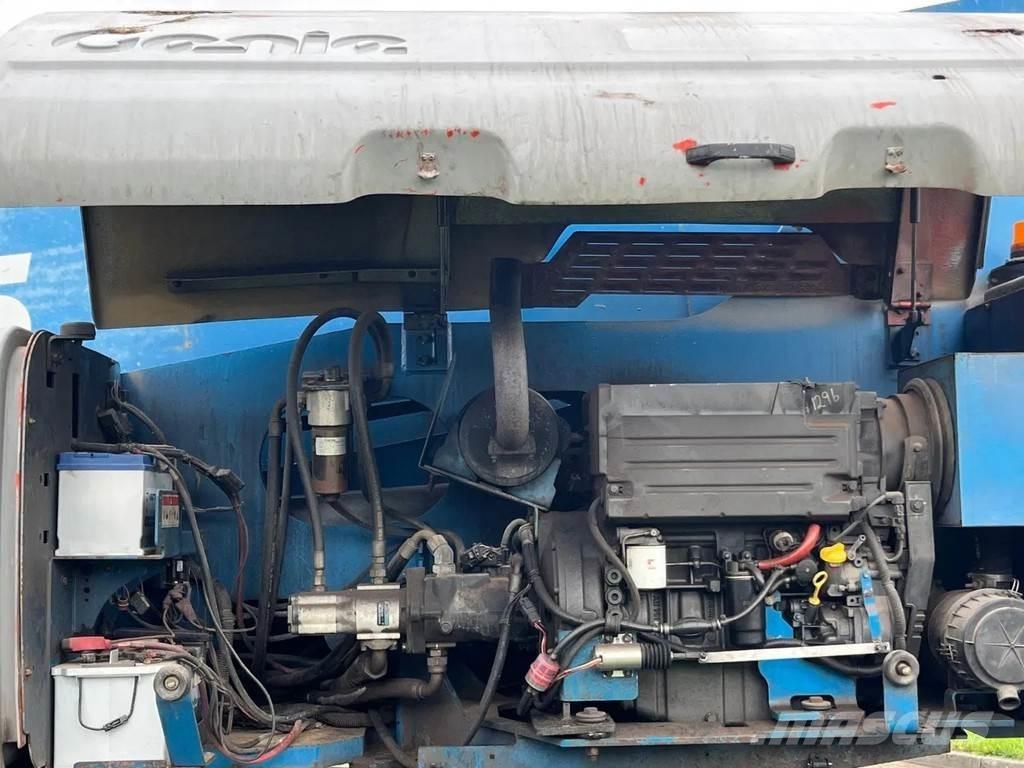 Genie S- 125 Teleskop bomliftar