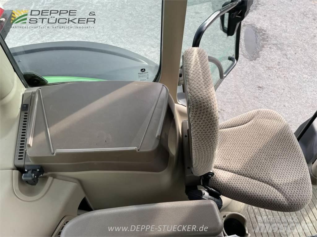 John Deere 6250R Traktorer