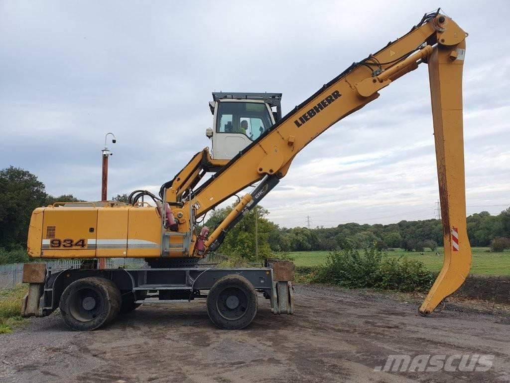 Liebherr A 934 C Avfalls / industri hantering