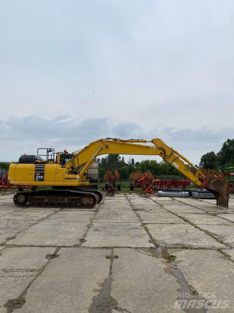 Komatsu PC 210 LC Bandgrävare