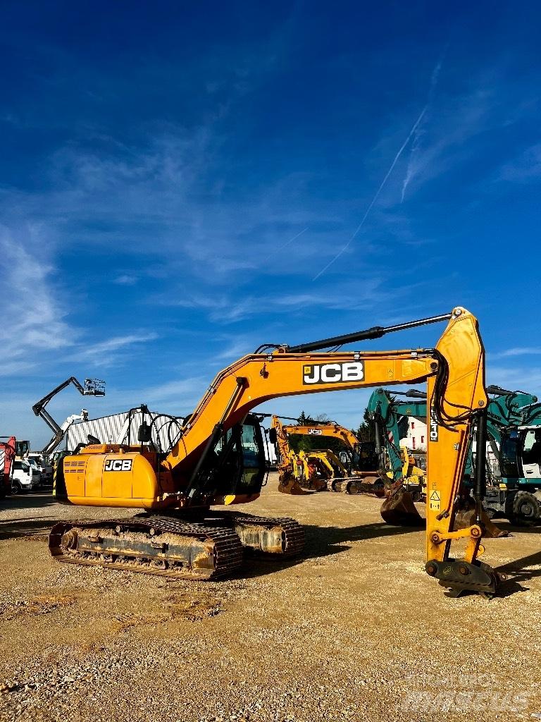 JCB JS 210 LCT4 Bandgrävare