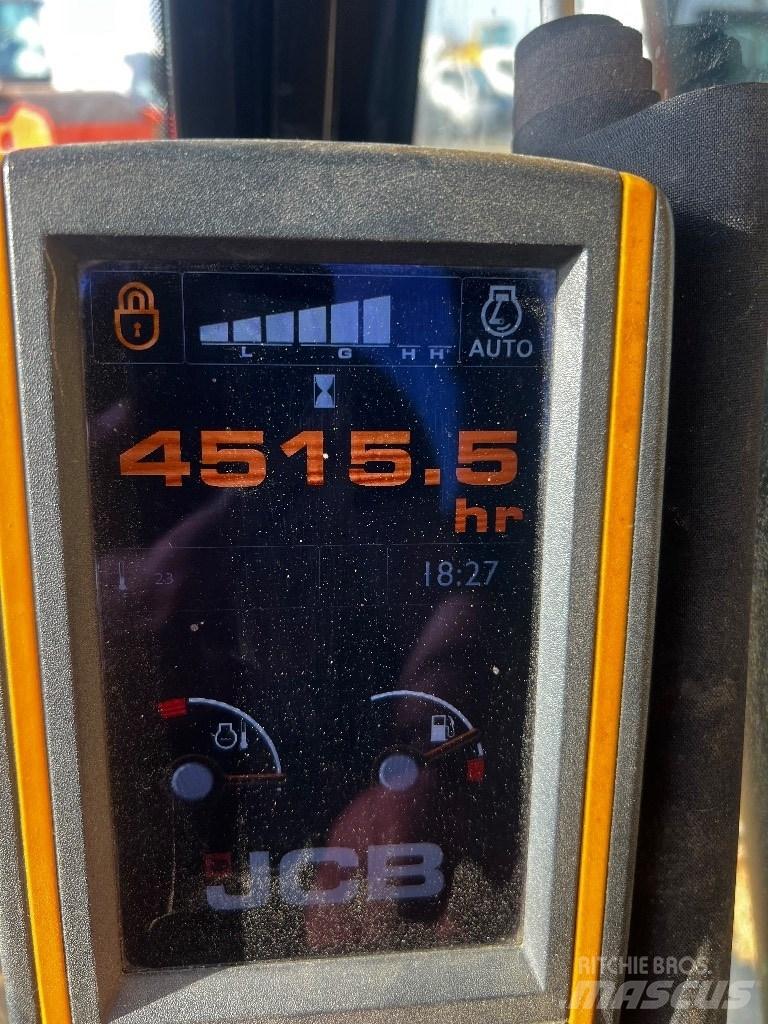 JCB JS 210 LCT4 Bandgrävare