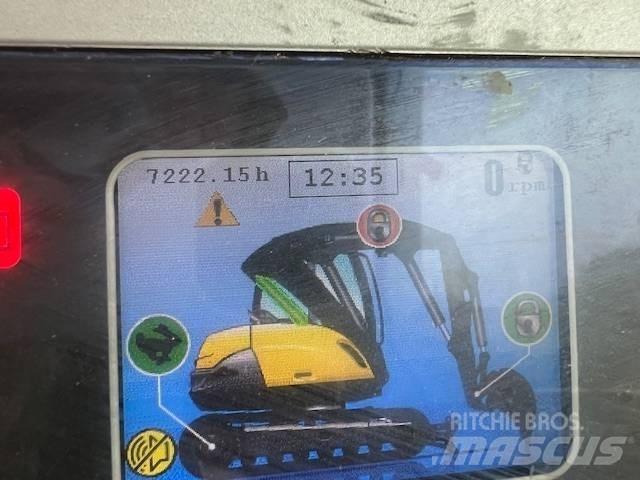 Mecalac 8 M CR Midigrävmaskiner 7t - 12t