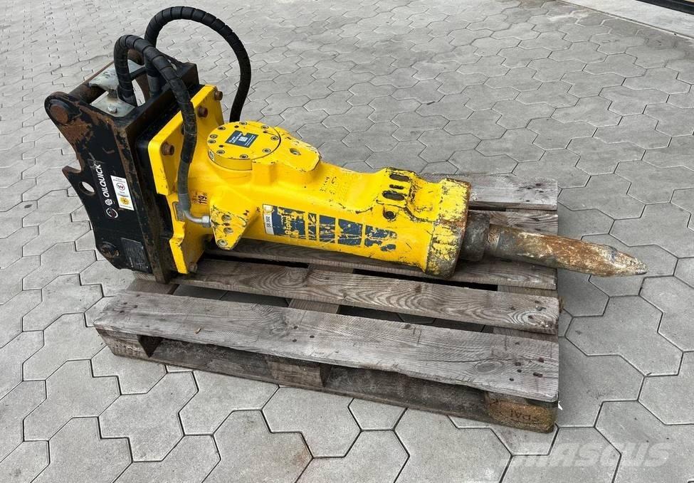 Epiroc SB302 Krosskopor