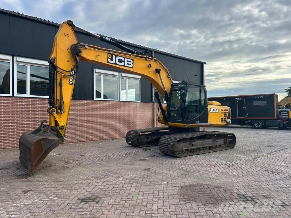 JCB JS220LC Bandgrävare