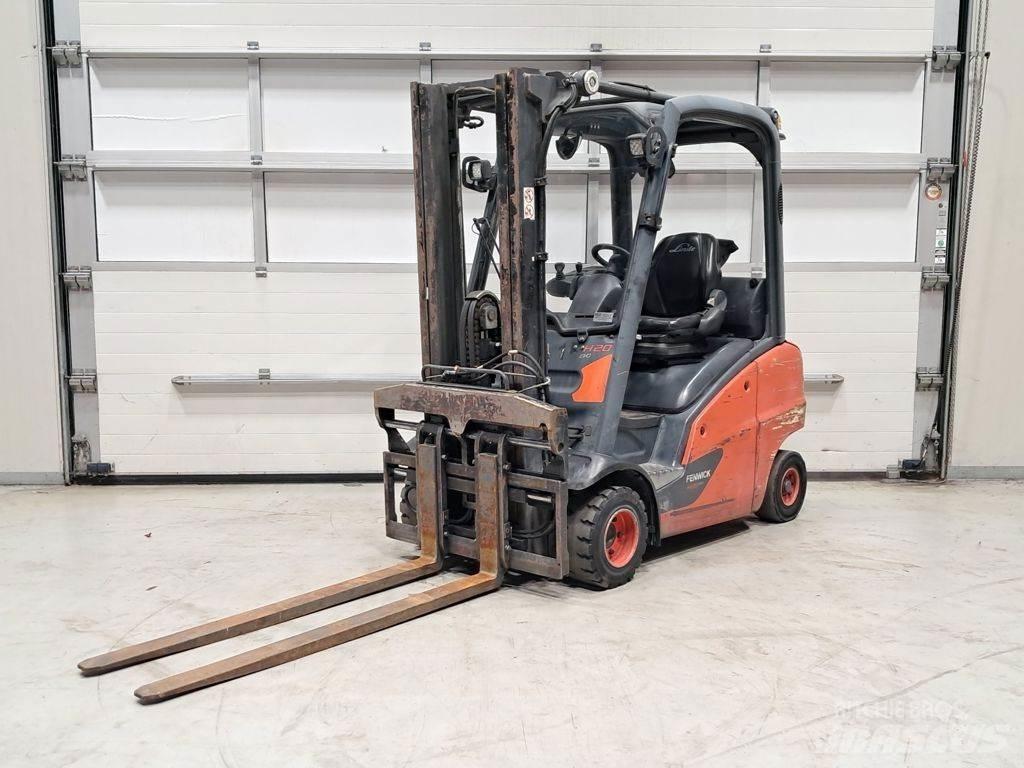 Linde H20T-01 Gasolmotviktstruckar