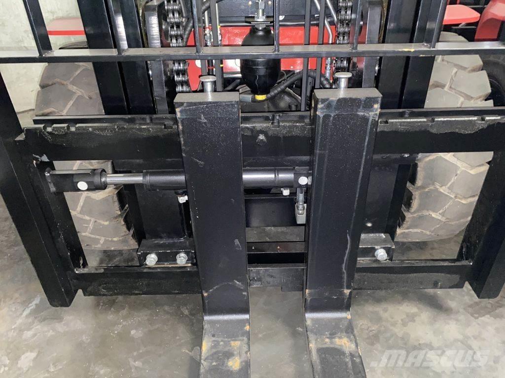 Manitou MI35G Gasolmotviktstruckar