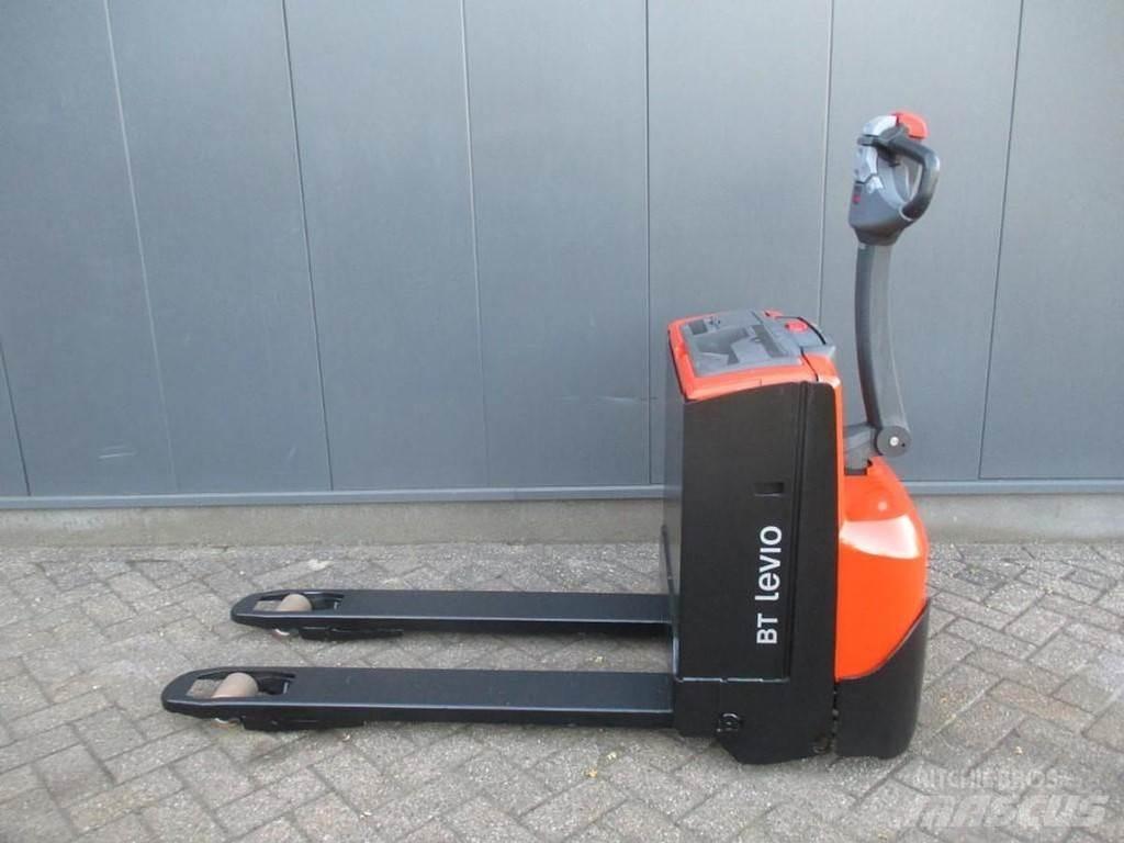 BT LWE 160 Låglyftare utan plattform