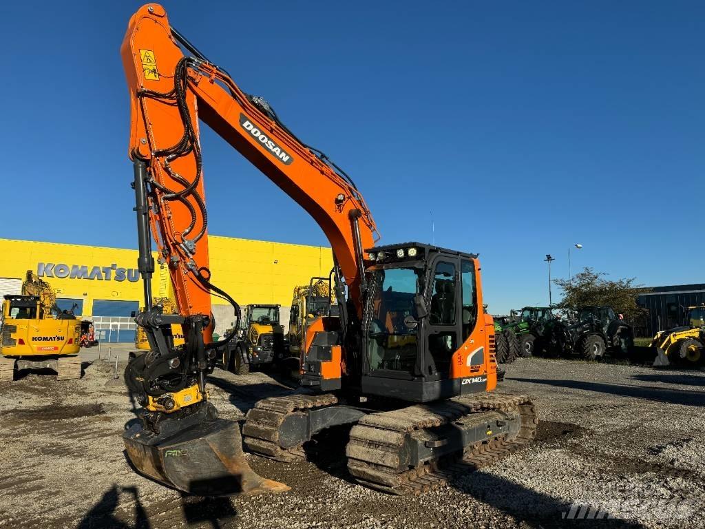 Doosan DX140LCR-5 Bandgrävare