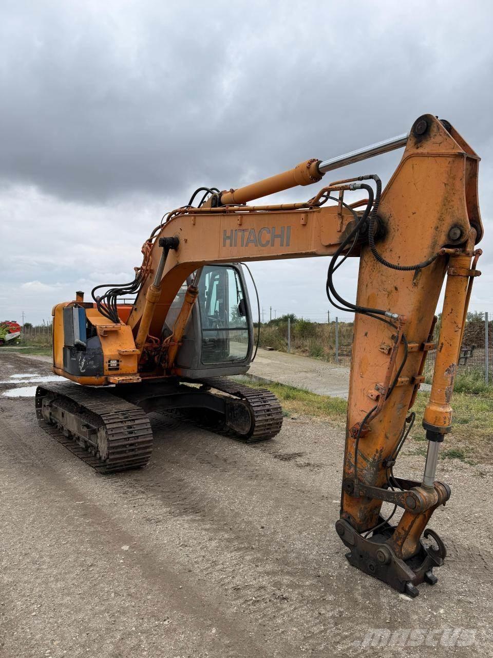 Hitachi ZX135US Bandgrävare