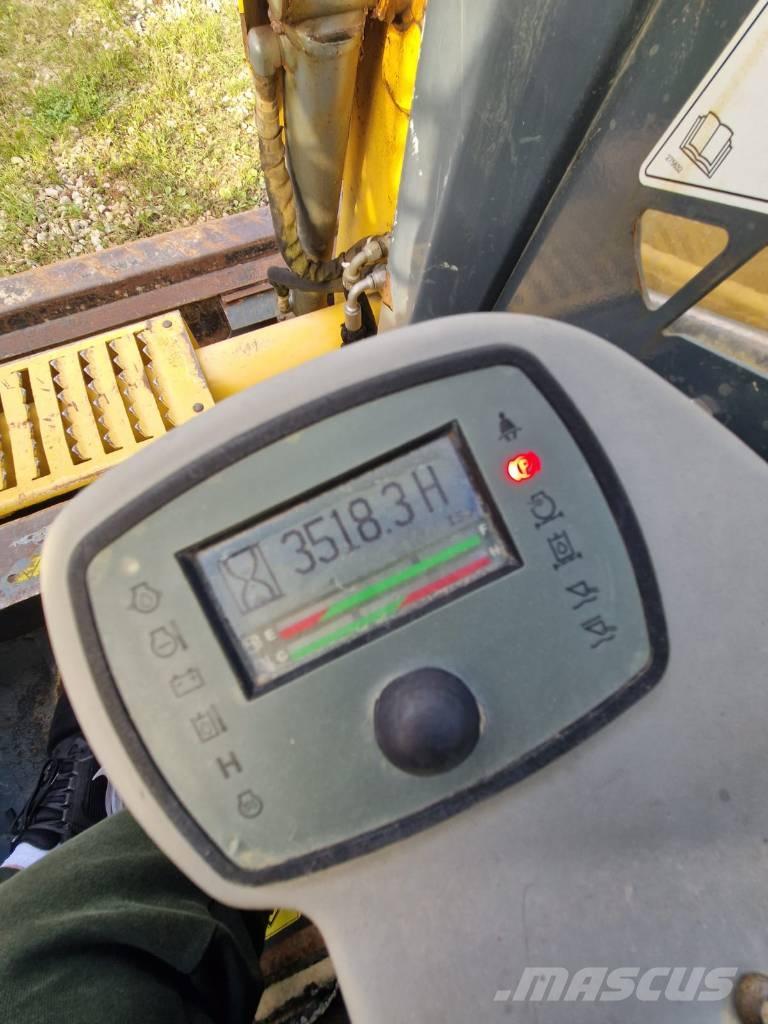 Gehl RT 210 Bandlastare