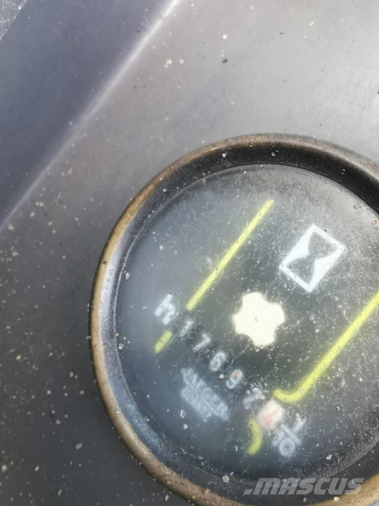 CASE WX 150 Hjulgrävare