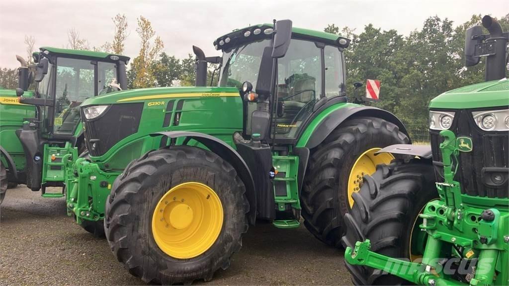 John Deere 6230R Traktorer